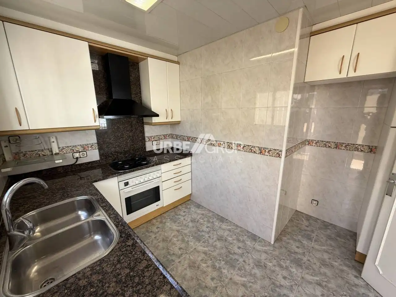 Kitchen of Flat for rent in Terrassa  with Air Conditioner, Heating and Terrace
