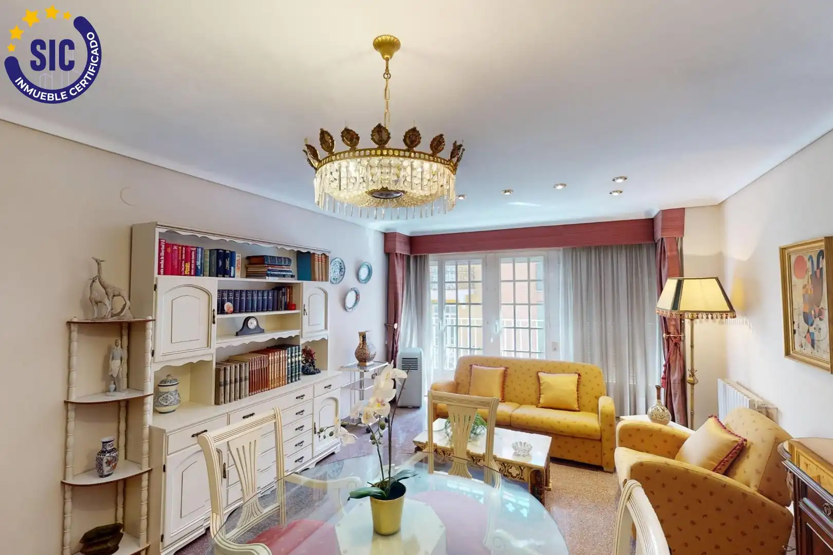 Sala de estar de Piso en venta en Castellón de la Plana / Castelló de la Plana con Calefacción, Trastero y Amueblado
