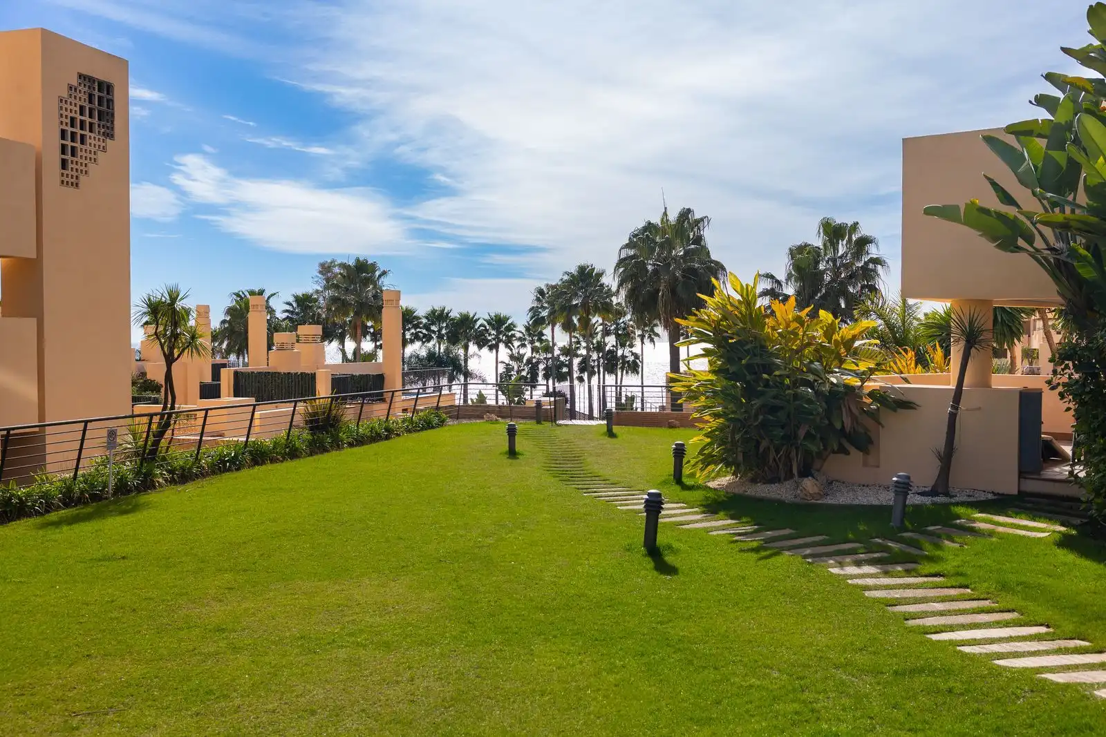 Jardín de Apartamento en venta en Estepona con Aire acondicionado, Terraza y Amueblado