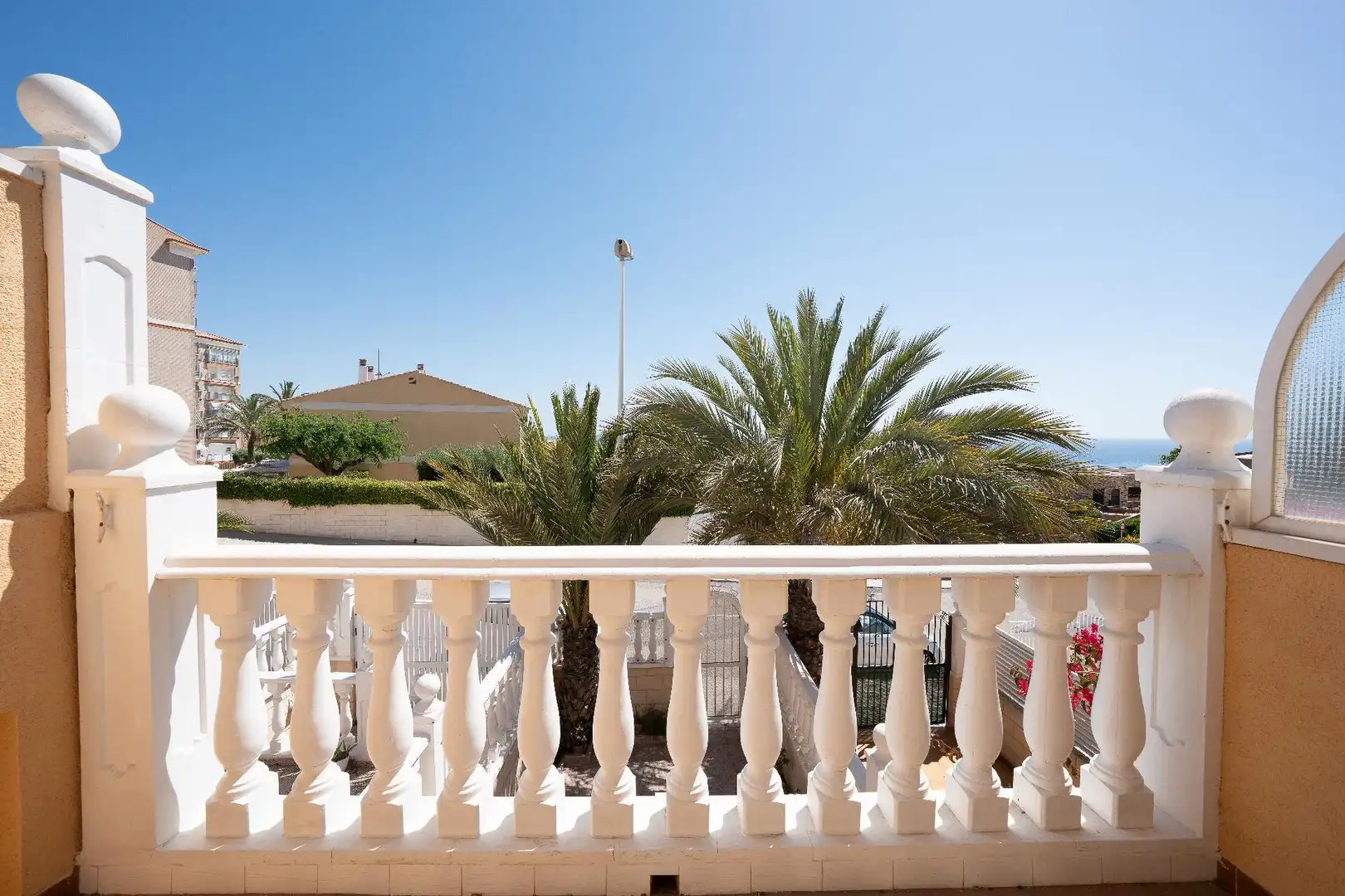 Terrassa de Casa o xalet en venda en Elche / Elx amb Piscina comunitària