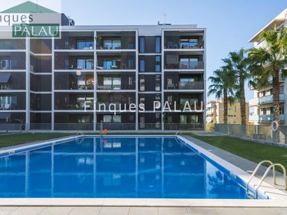 Swimming pool of Flat for sale in Sant Just Desvern  with Air Conditioner, Heating and Terrace