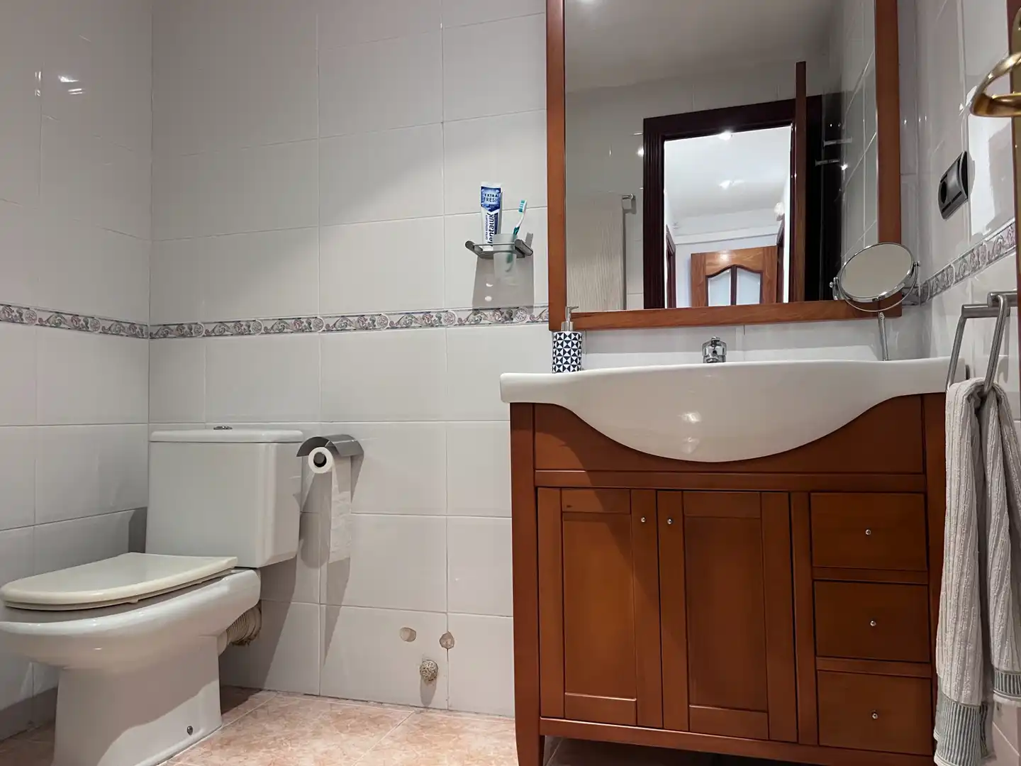 Bathroom of Ground floor for sale in Premià de Mar  with Air Conditioner, Terrace and Storage room
