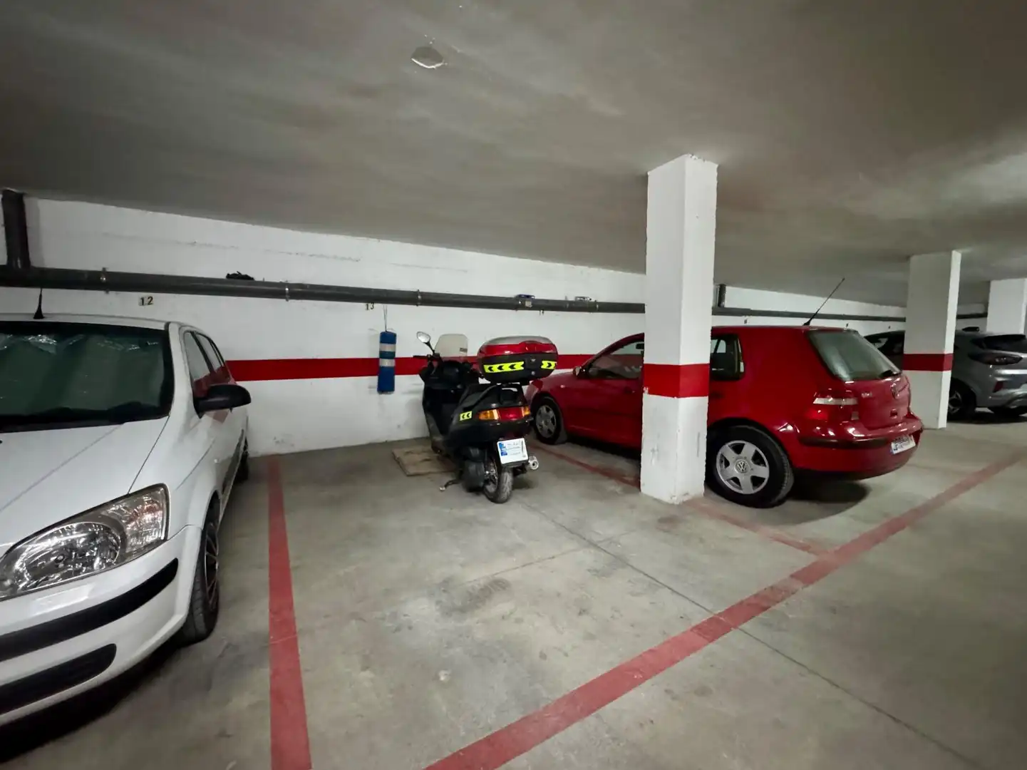 Parking de Ático en venta en Churriana de la Vega con Aire acondicionado, Calefacción y Terraza