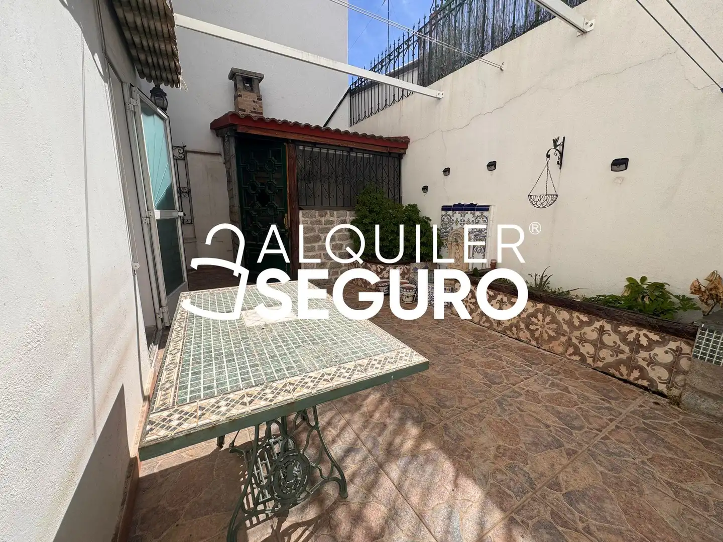 Vista exterior de Casa o xalet de lloguer en Madrid amb Aire condicionat, Calefacció i Terrassa