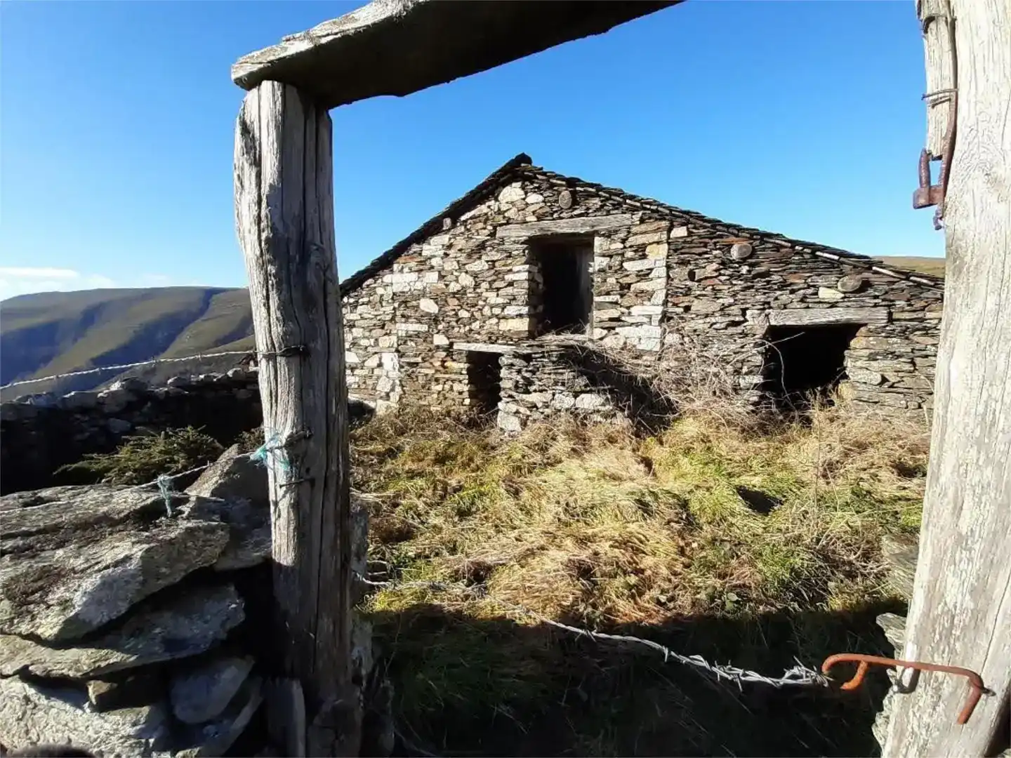 Vista exterior de Pis en venda en Allande, Asturias