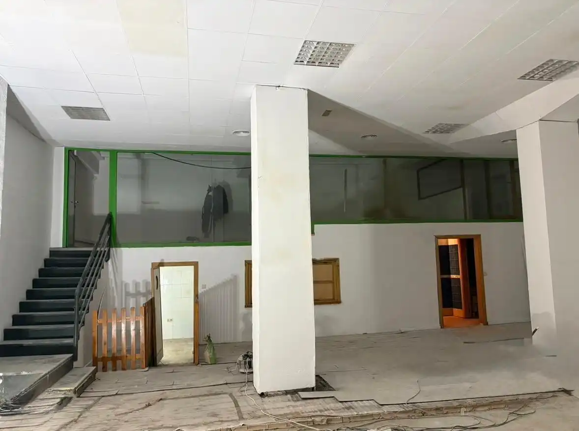Local comercial en venta en Calle Tierno Galván 8, imagen 10