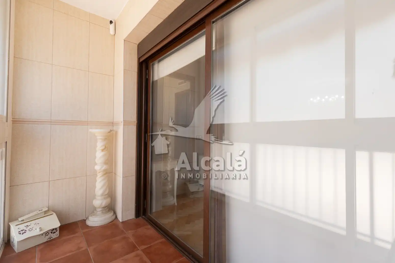 Balcony of Flat for sale in Alcalá de Henares  with Air Conditioner, Heating and Parquet flooring