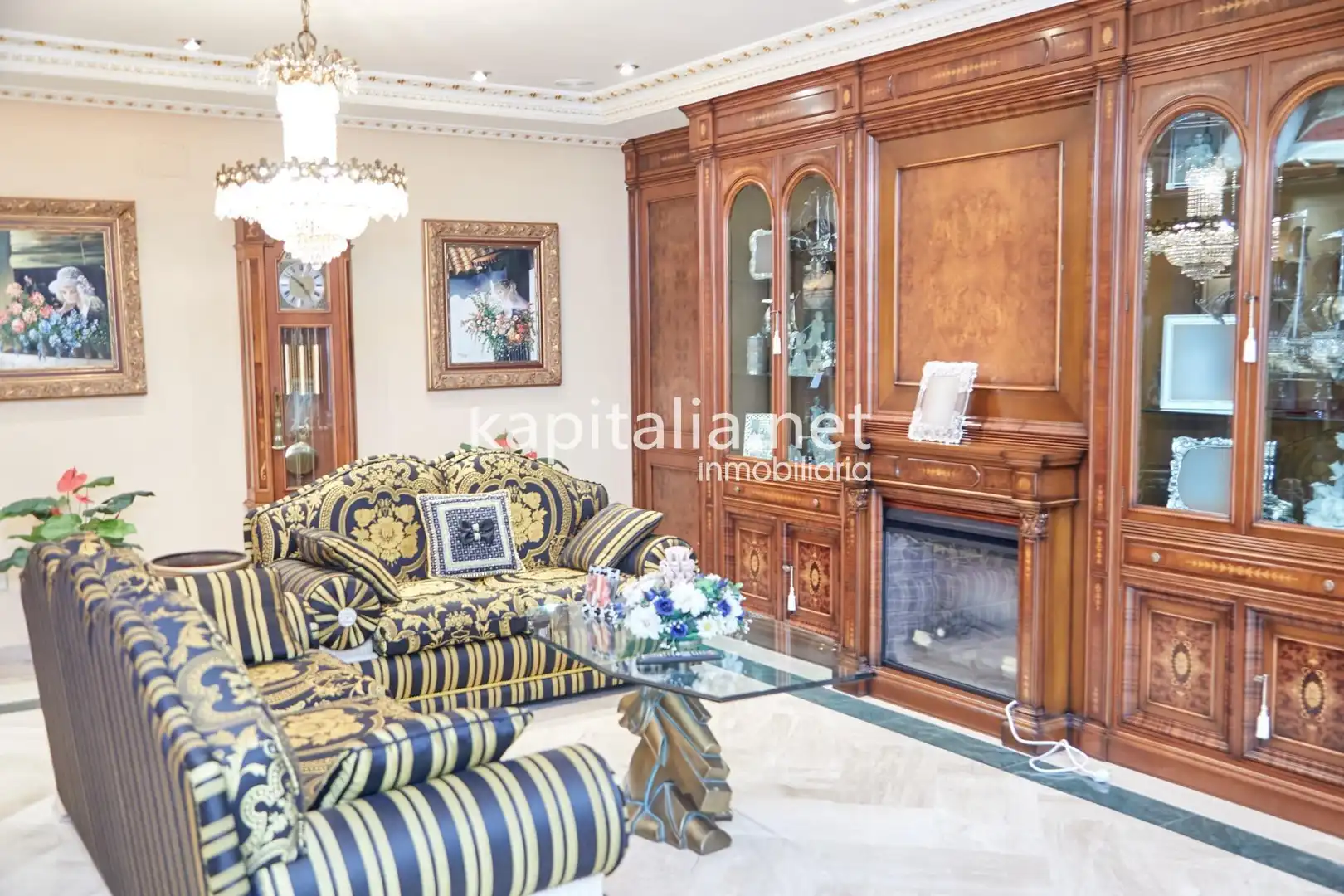 Sala de estar de Casa adosada en venta en Albaida con Aire acondicionado, Terraza y Trastero