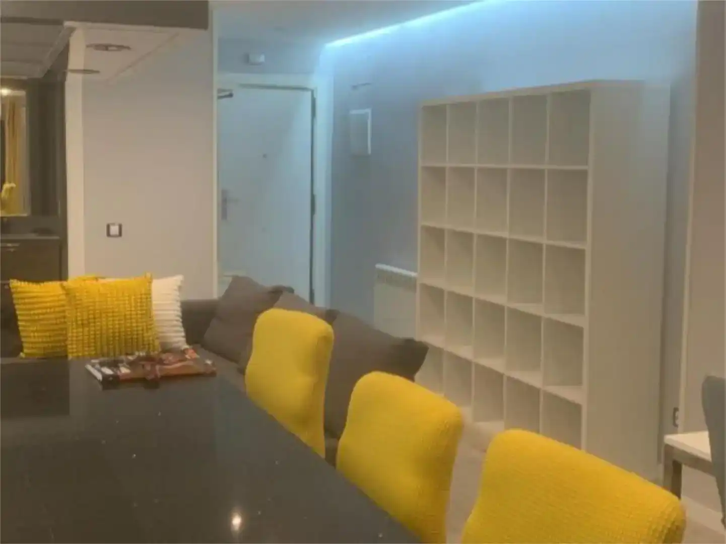 Wohnung zur Miete in  Madrid Capital mit Klimaanlage, Schwimmbad und Balkon