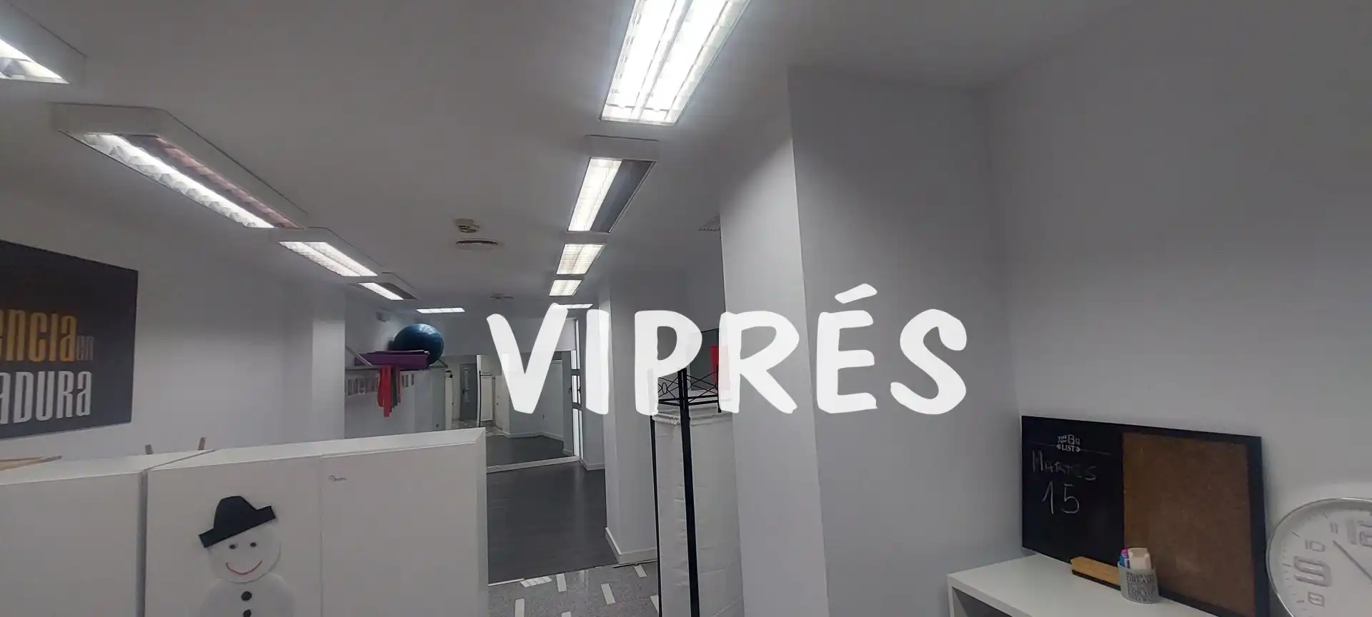 Office for sale in Mérida  with Air Conditioner