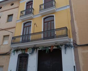 Vista exterior de Casa o xalet en venda en Alzira amb Terrassa i Balcó