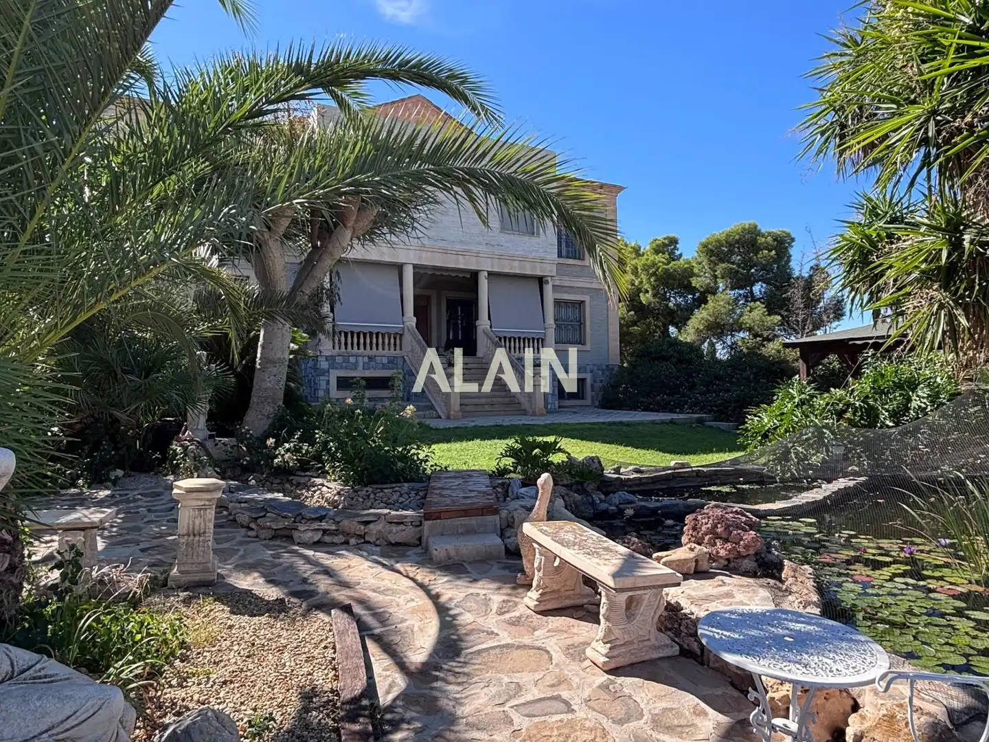 House with garden for sale in Garbinet - Vistahermosa, imagen 7