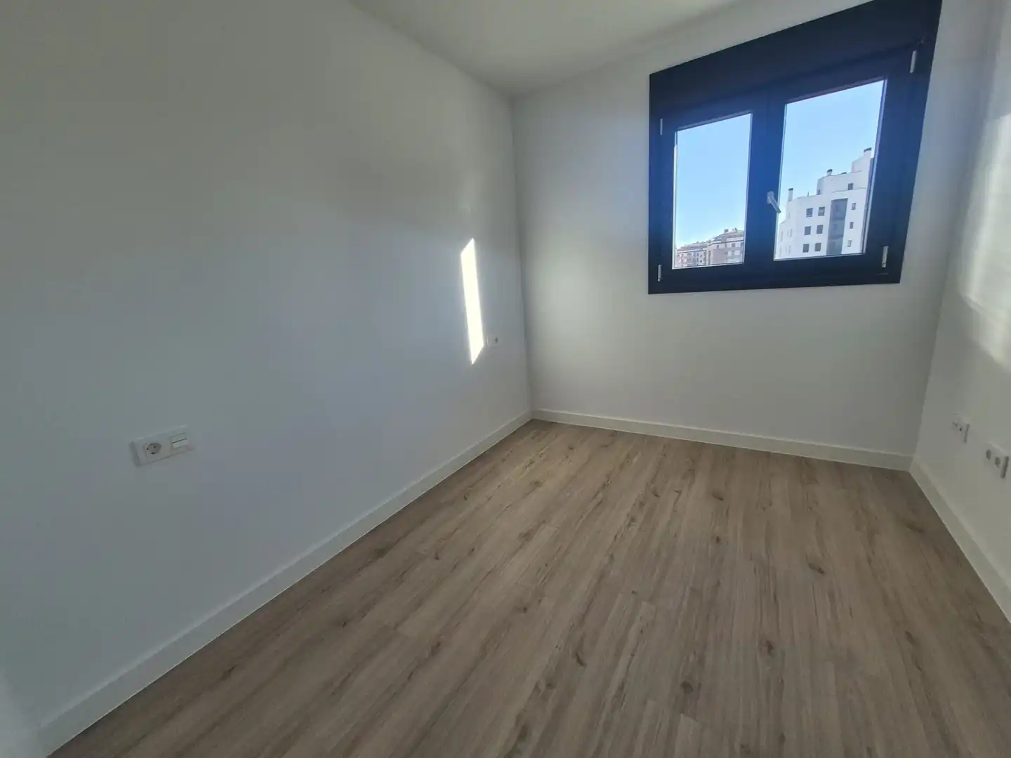Bedroom of Apartments for sale in Ávila  with Heating, Terrace and Storage room
