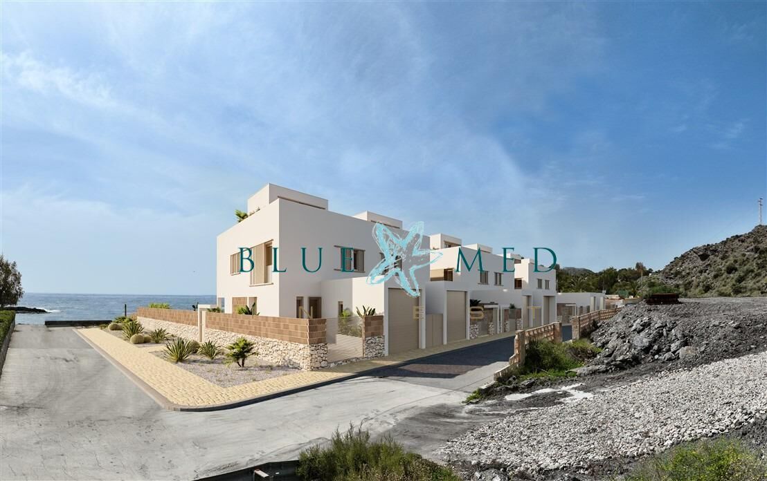 Vista exterior de Casa o xalet en venda en Cuevas del Almanzora amb Aire condicionat, Calefacció i Terrassa