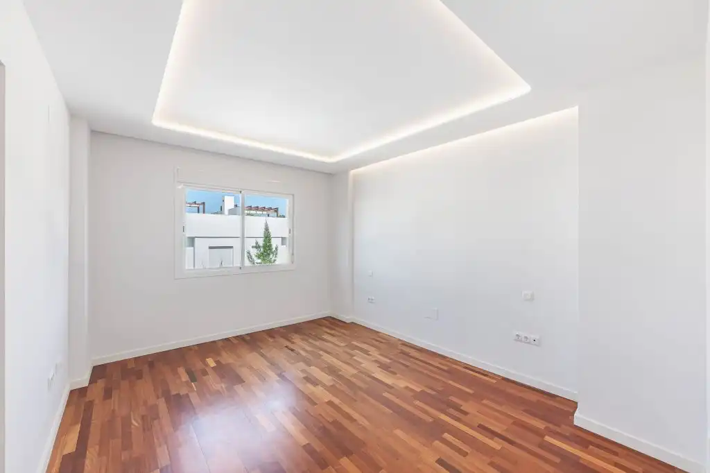 Terraced house with pool for sale in Calle Adarves de Calypso, imagen 26