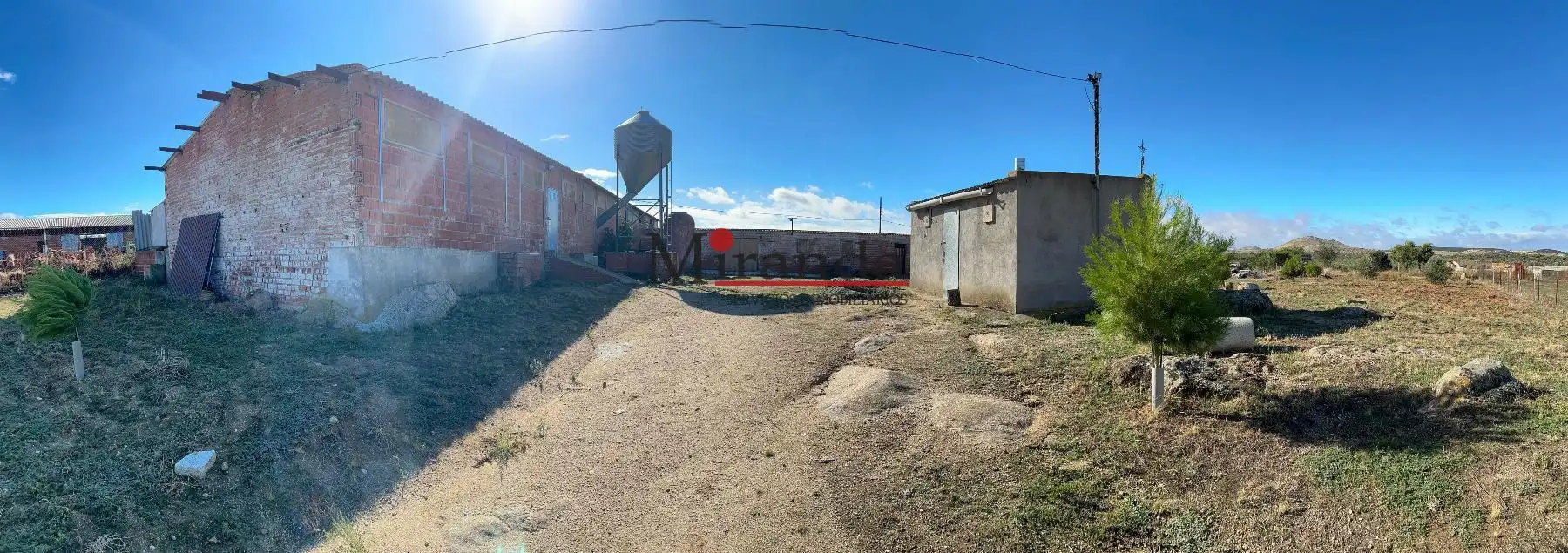 Nau industrial en venda en Polán