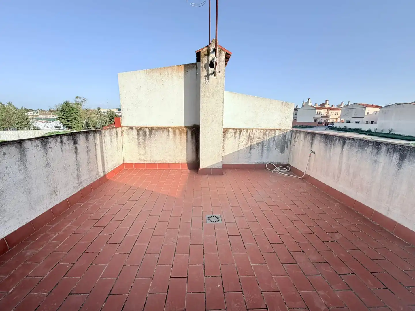 Terrassa de Casa adosada en venda en Fuente de Piedra amb Jardí privat, Terrassa i Moblat
