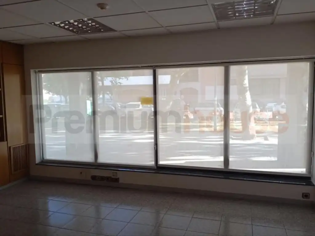 Business premises for sale in Calle Ferran Agullo, imagen 8