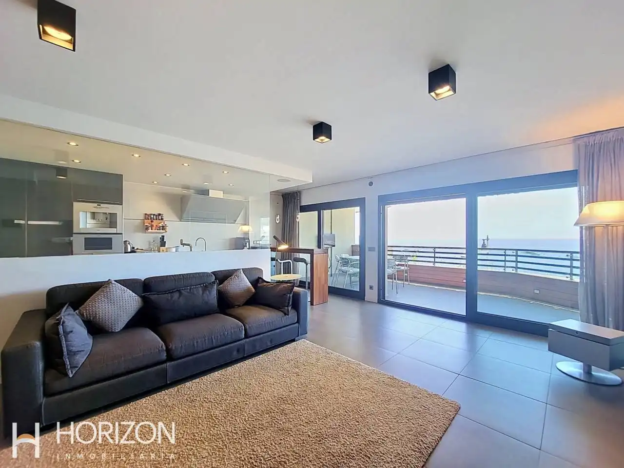 Wohnzimmer von Wohnungen zum Verkauf in Tossa de Mar mit Klimaanlage, Heizung und Terrasse