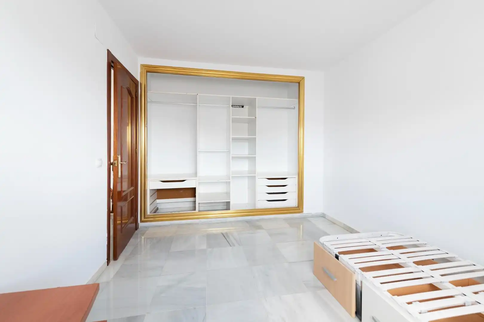 Habitación de Casa adosada en venta en Rincón de la Victoria con Terraza y Piscina comunitaria