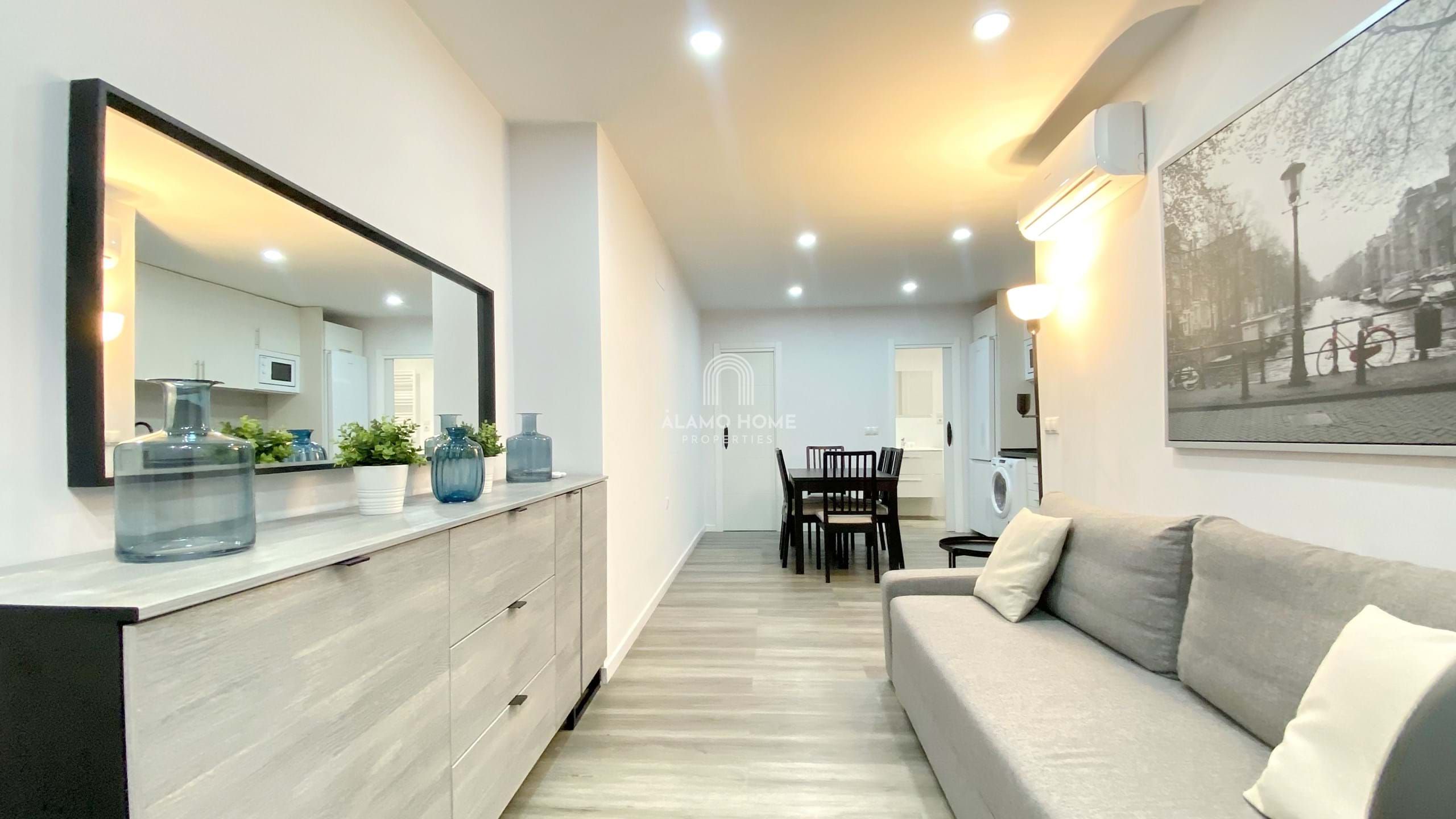 Living room of Flat to rent in  Madrid Capital