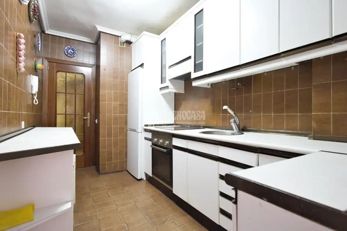 Kitchen of Flat for sale in Segovia  with Heating and Terrace