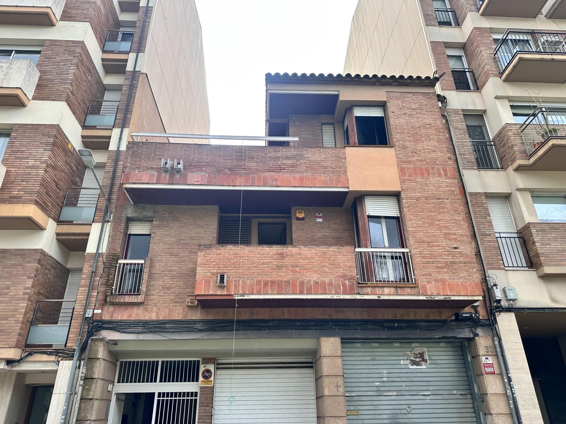 Vista exterior de Dúplex en venta en Terrassa con Terraza