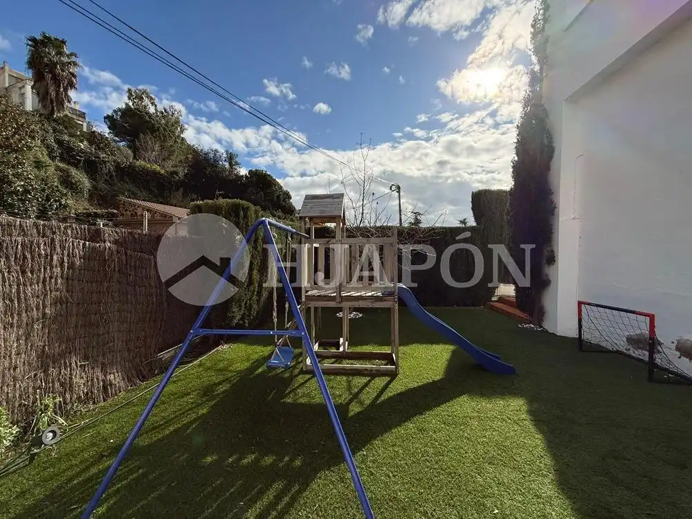 Jardín de Casa o chalet en venta en Alella con Aire acondicionado, Calefacción y Jardín privado