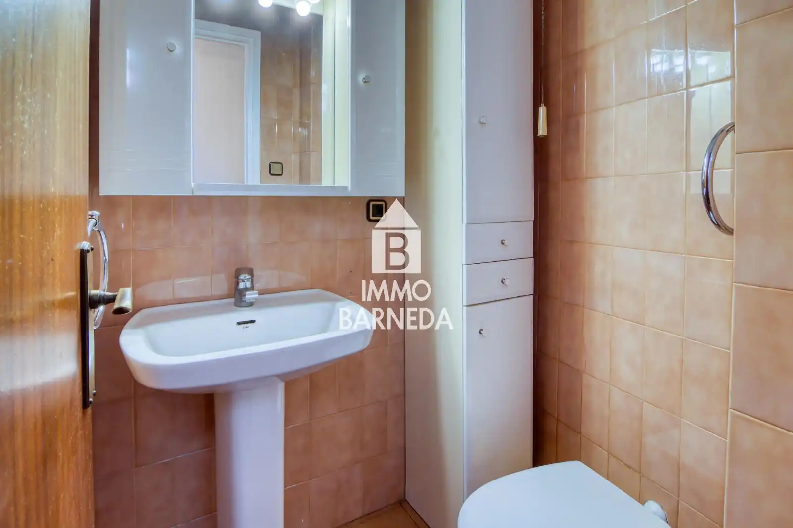 Bany de Casa o xalet en venda en Peralada amb Calefacció, Terrassa i Moblat