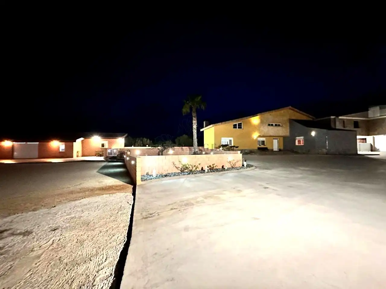 Vista exterior de Casa o xalet en venda en Tortosa amb Aire condicionat, Calefacció i Jardí privat