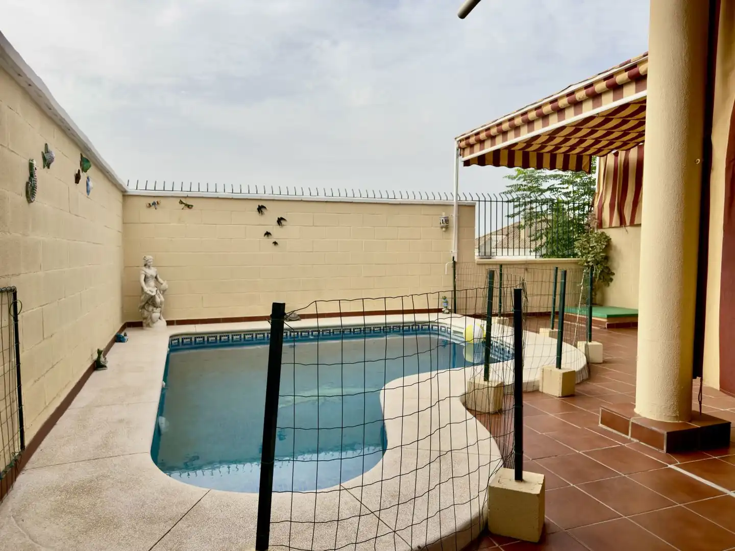 Piscina de Casa o chalet en venta en Mairena del Aljarafe con Aire acondicionado, Calefacción y Terraza