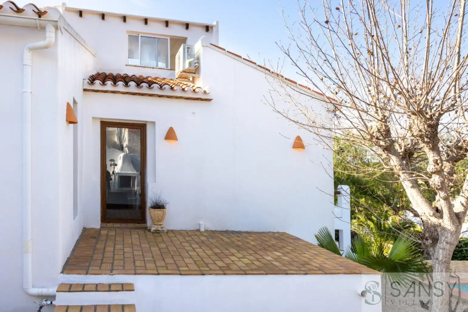 Vista exterior de Casa o xalet en venda en Jávea / Xàbia amb Aire condicionat, Terrassa i Piscina