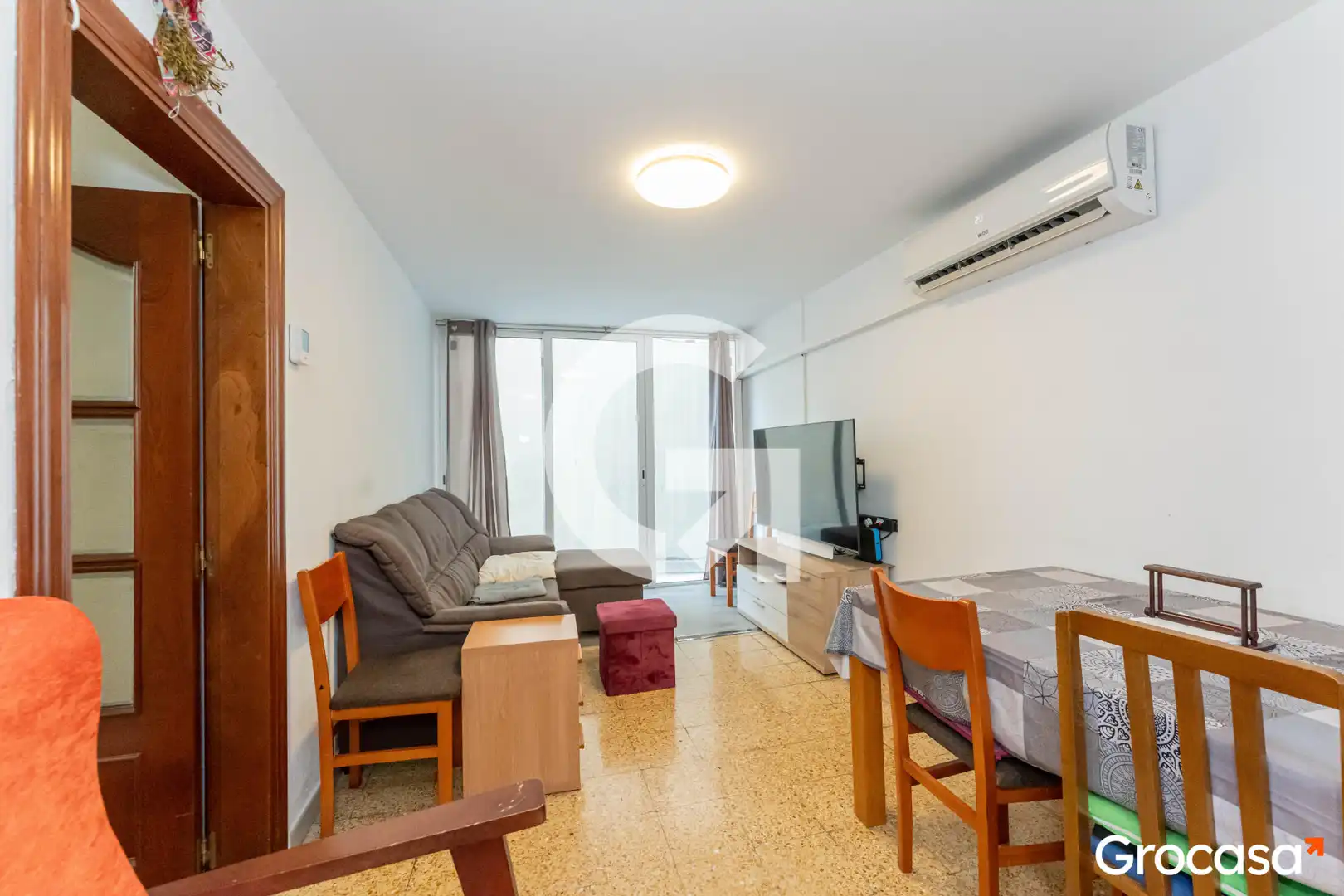 Sala d'estar de Pis en venda en Cornellà de Llobregat amb Aire condicionat, Calefacció i Traster