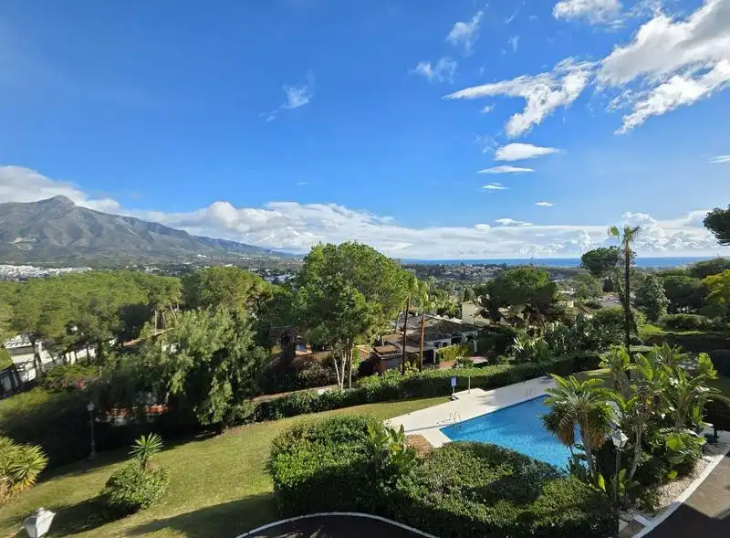 Dúplex amb terrassa en venda a Nueva Andalucía, imagen 24
