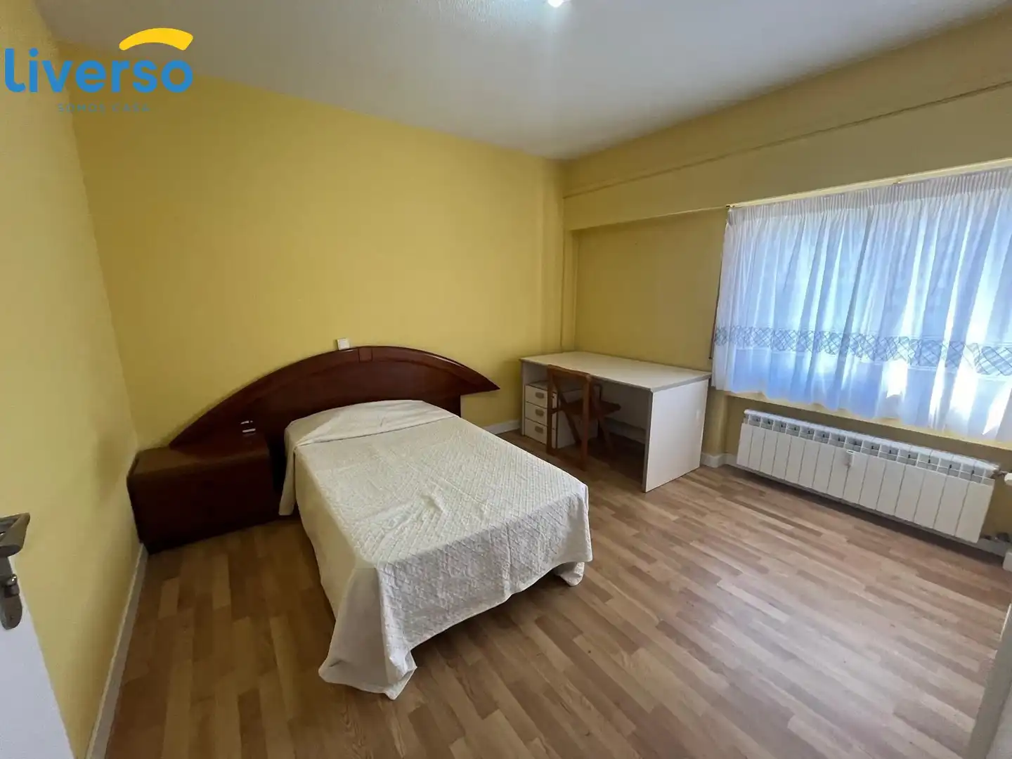 Room in Calle JOSE MARIA DE LA PUENTE, Los Vadillos - R. Sanitaria - Pozanos