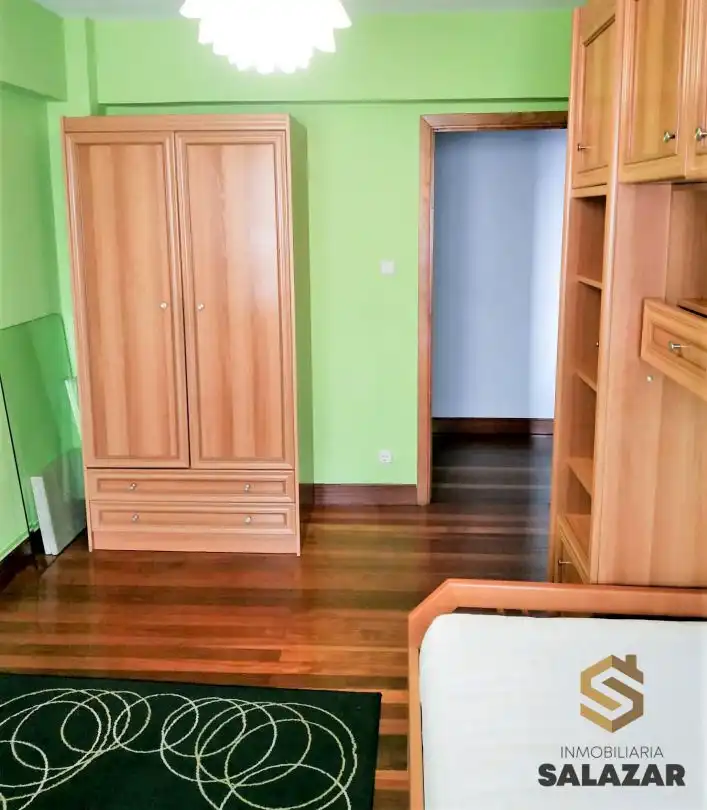 Habitación de Piso de alquiler en Bilbao  con Calefacción, Terraza y Balcón