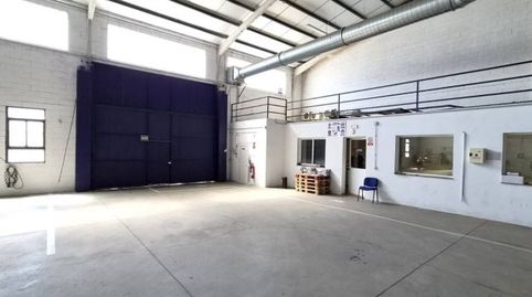Foto 4 von Fabrikhallen zur Miete in Miralvalle - Av. Virgen del Puerto - La Data, Plasencia