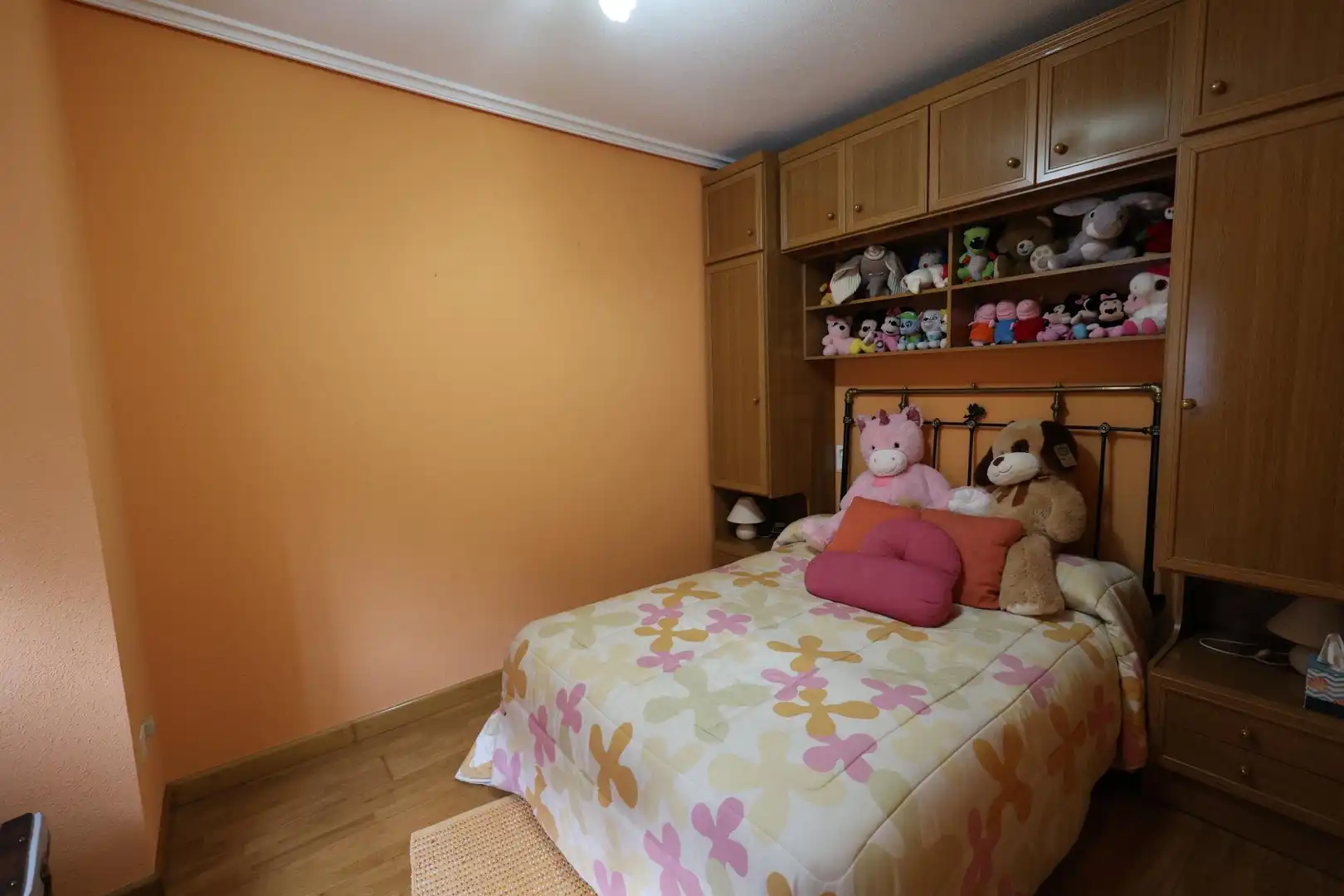 Habitación de Casa adosada en venta en Vega de Espinareda con Calefacción