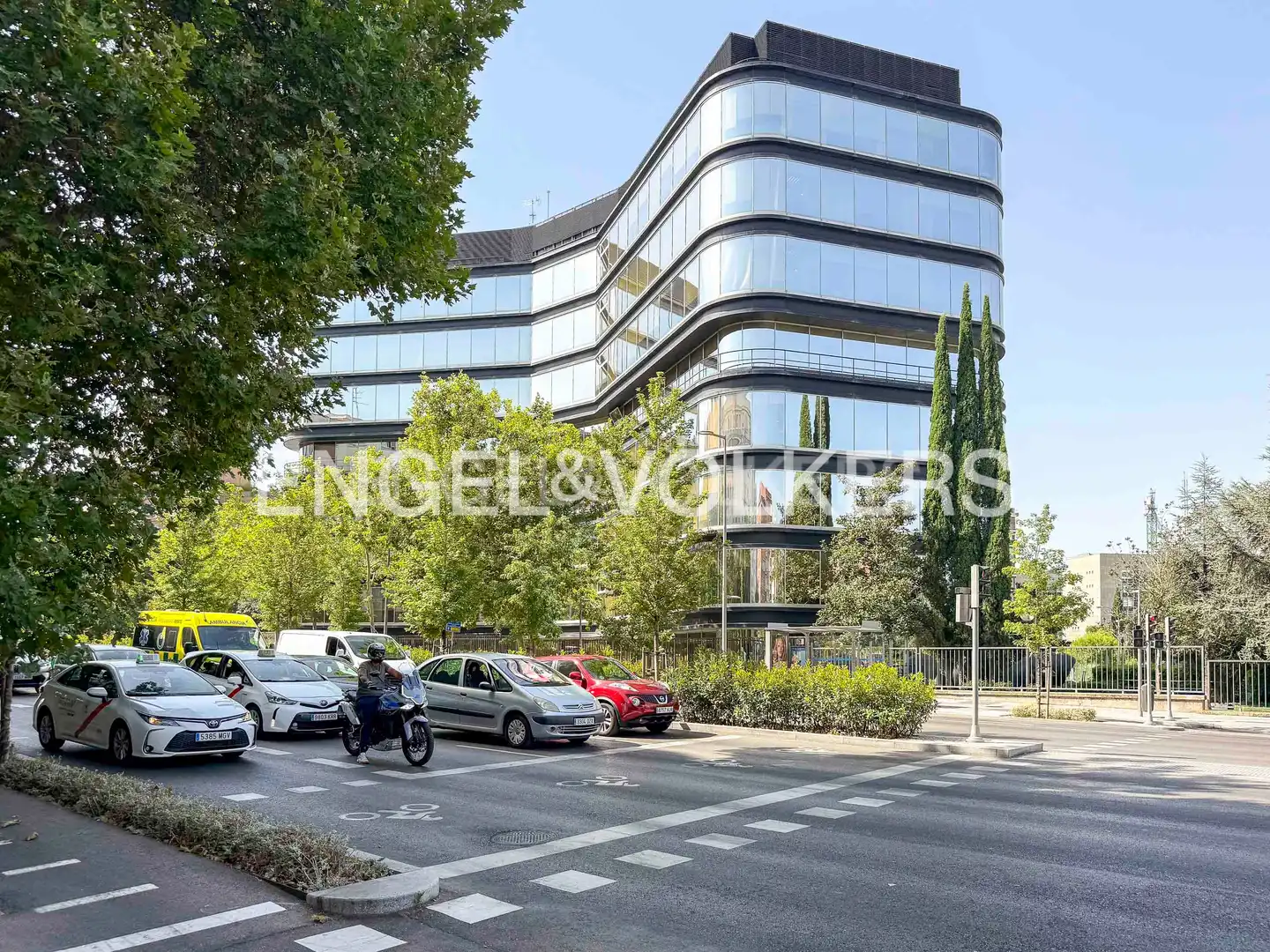 Exterior view of Flat for sale in Madrid  with Heating and Parquet flooring