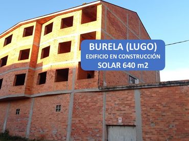 Wohngebäude zum Verkauf in Rúa do Río 13