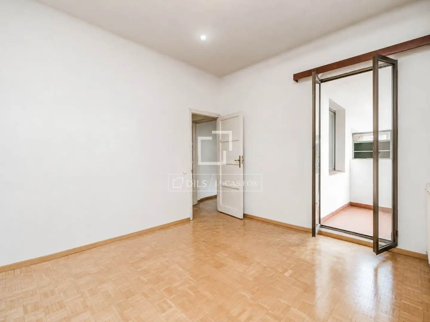 Habitación de Piso en venta en Madrid con Aire acondicionado, Calefacción y Terraza