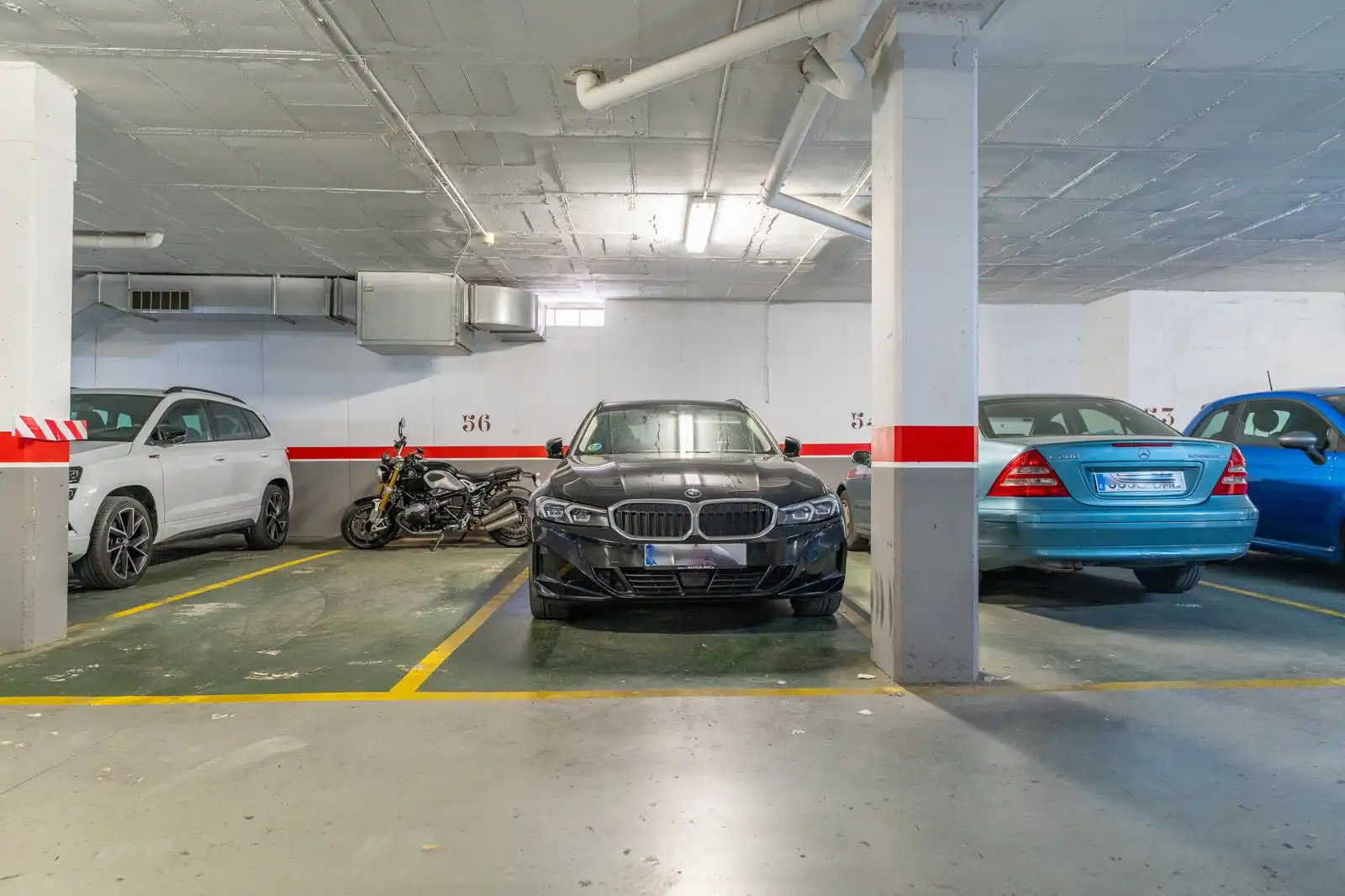 Parkplatz von Wohnung zum Verkauf in Reus mit Klimaanlage, Heizung und Parkett