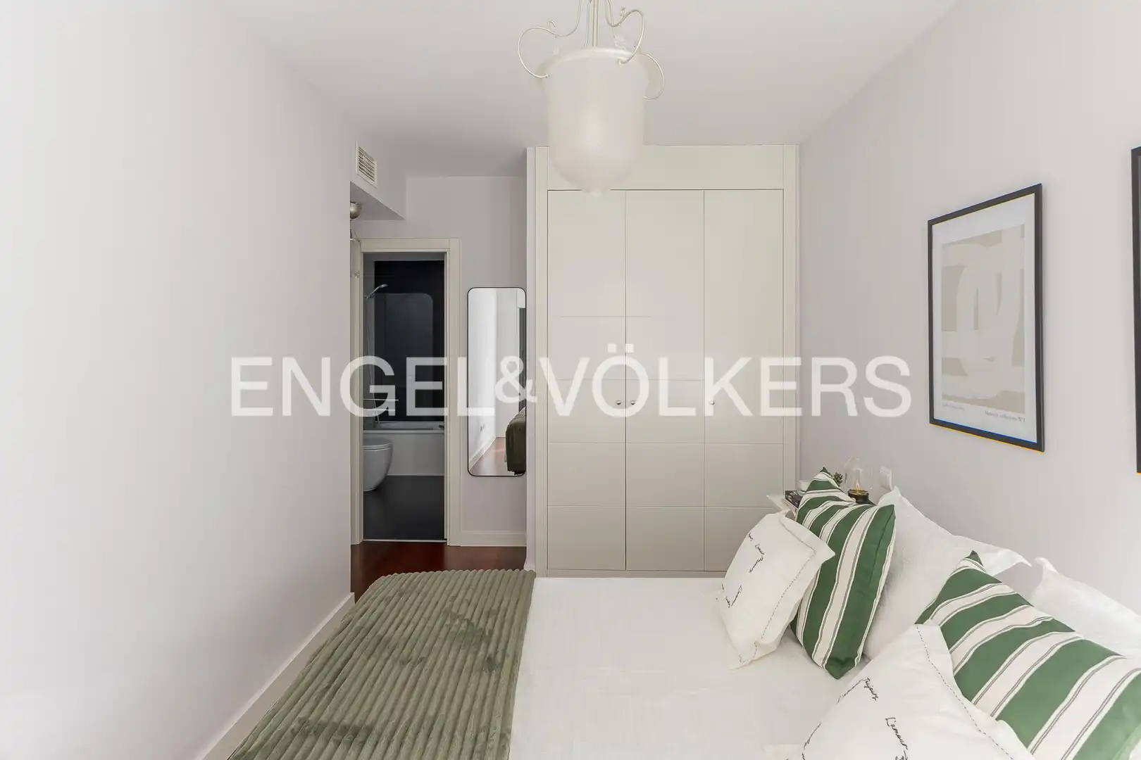 Flat for rent in Adelfas
