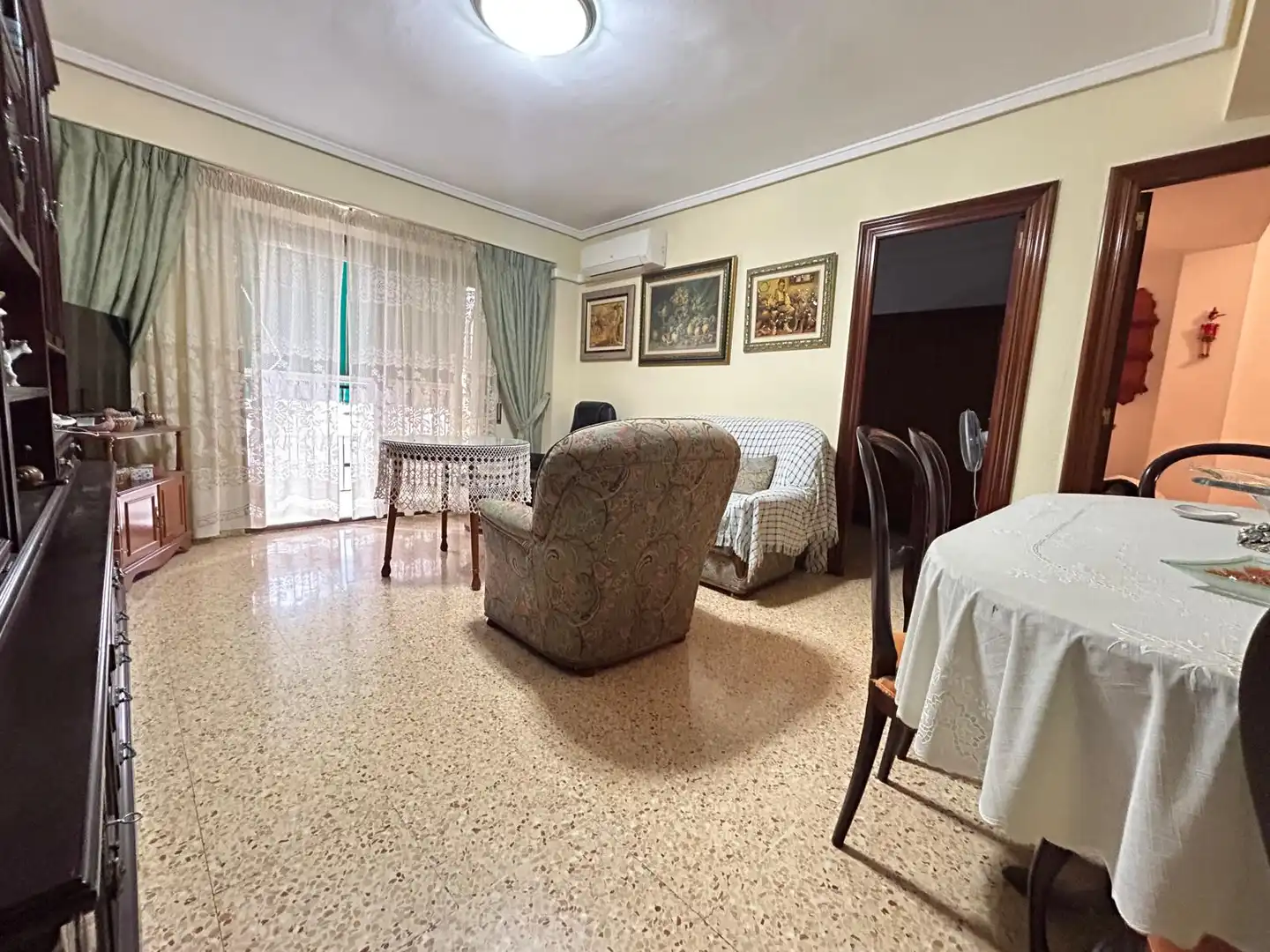 Sala de estar de Piso en venta en Benetússer con Aire acondicionado, Calefacción y Trastero