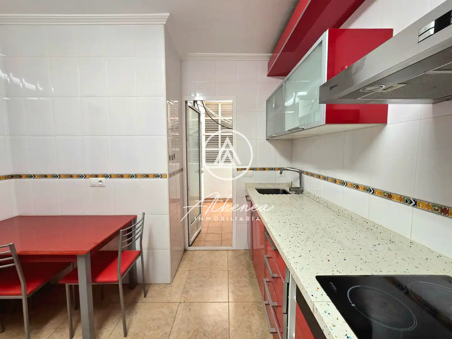 Cocina de Piso en venta en Roquetas de Mar con Amueblado, Horno y Microondas