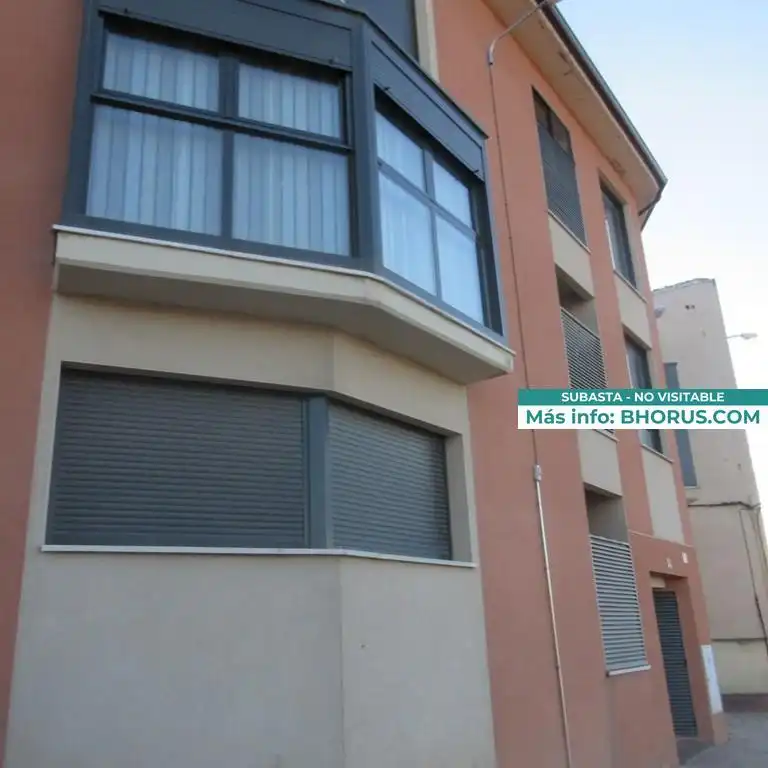 Vista exterior de Piso en venta en  Logroño