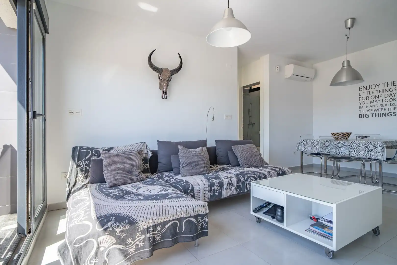 Sala d'estar de Àtic en venda en Pilar de la Horadada amb Aire condicionat, Calefacció i Terrassa