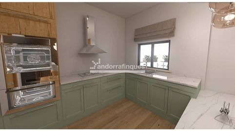 Foto 5 de Piso en venta en Calle Bisbe Iglesias I Navarri, La Seu d'Urgell, Lleida