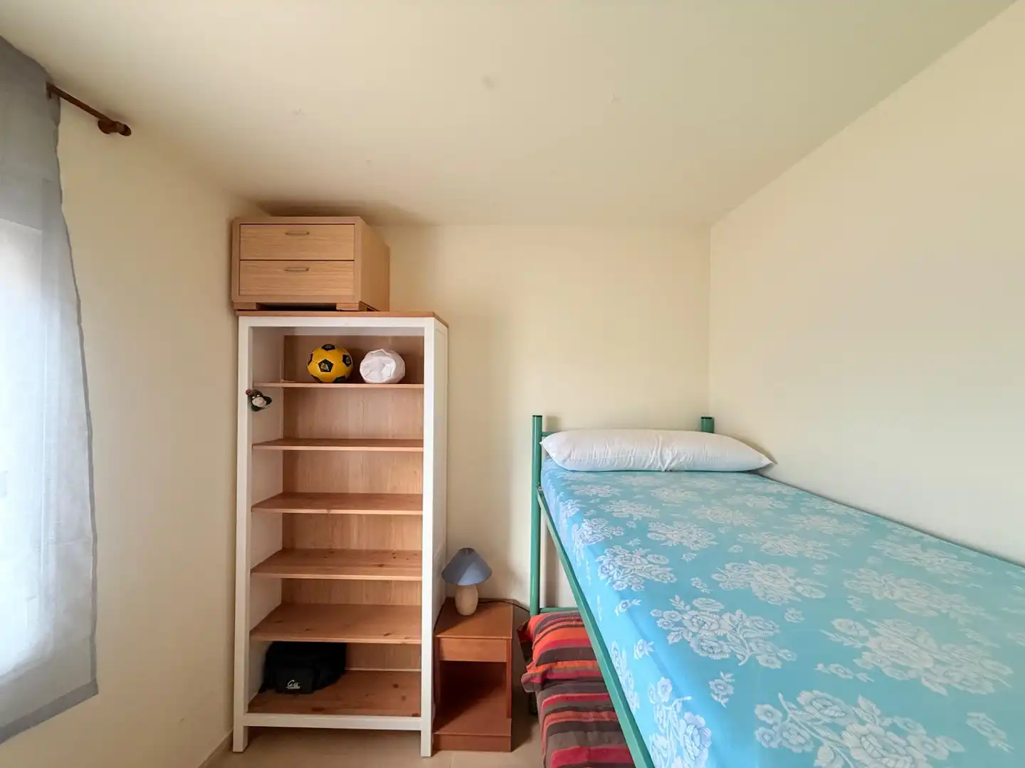 Habitación de Planta baja en venta en Camarles con Aire acondicionado y Calefacción