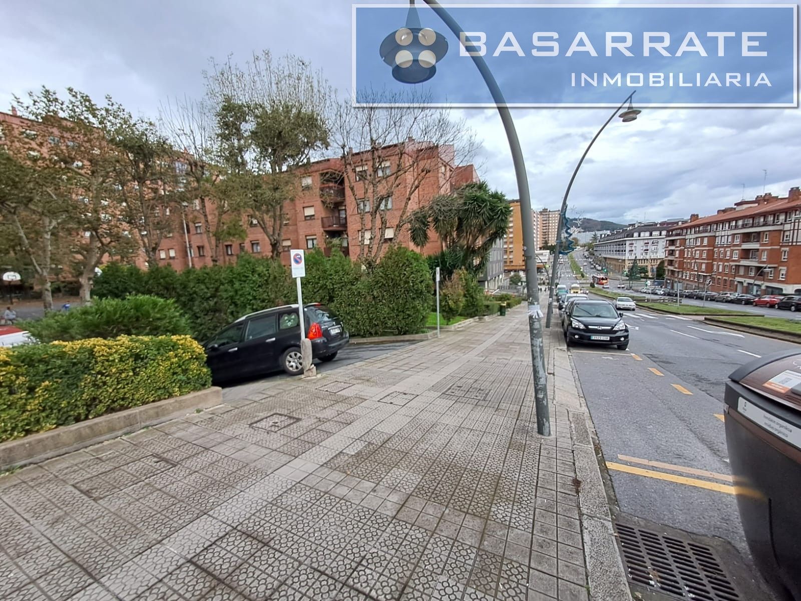 Exterior view of Garage for sale in Bilbao 